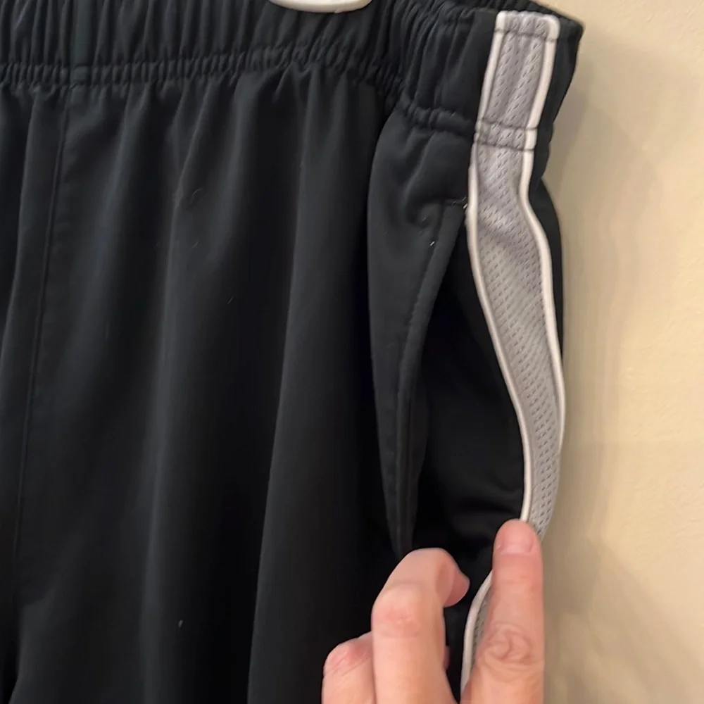 Tek Gear gym pants boys XL basketball black drawstring waist zipper pant leg
